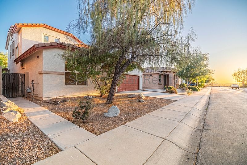 7383 W Milton Dr Peoria, AZ 85383 photo 5