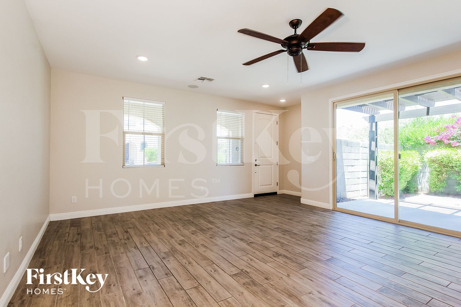 1023 S 151st Ln Goodyear, AZ 85338 photo 4