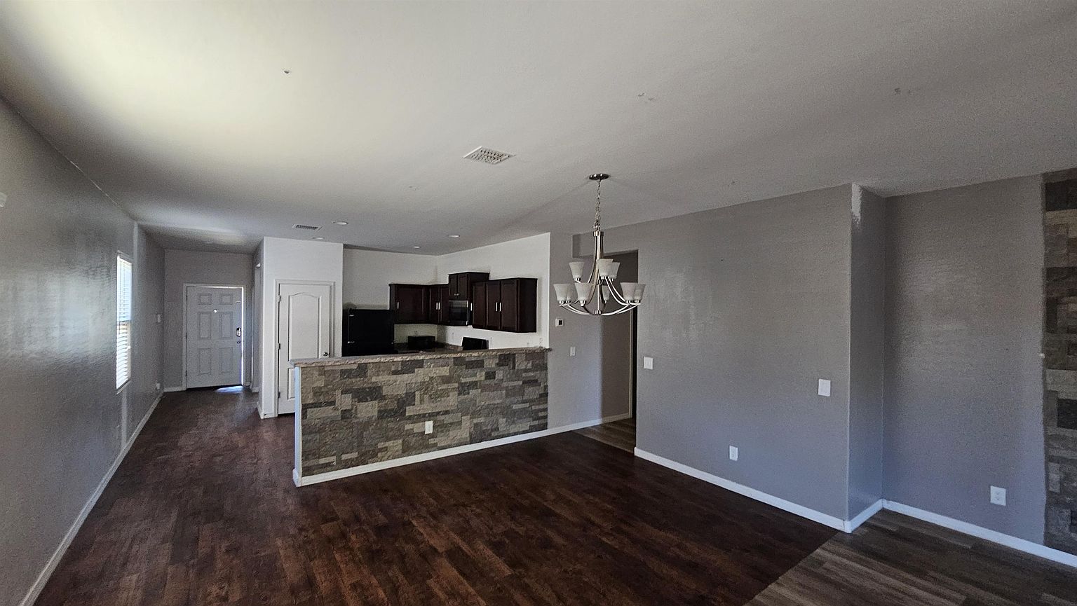 8223 W Pueblo Ave Phoenix, AZ 85043 photo 4