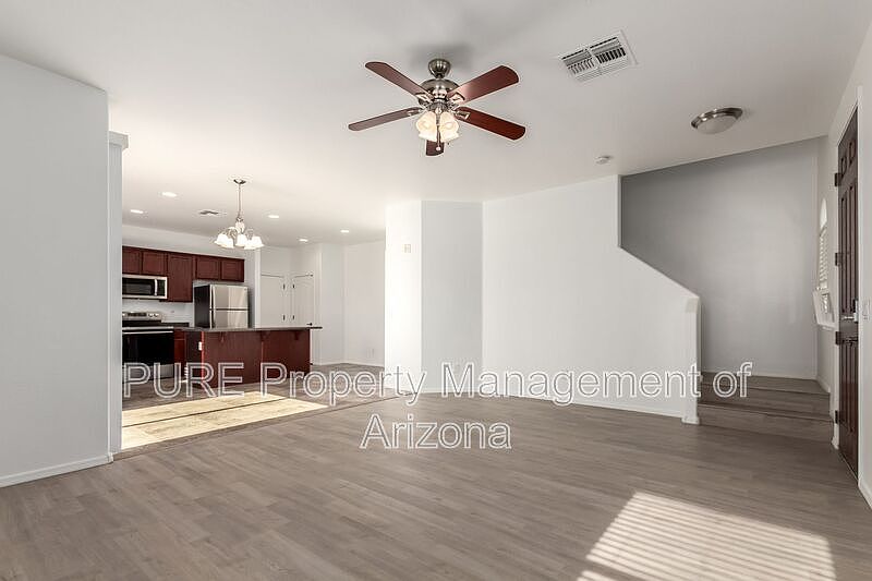 4044 E Oakland St Gilbert, AZ 85295 photo 2
