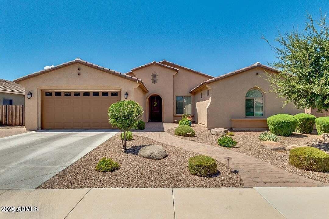 2497 E Aris Dr