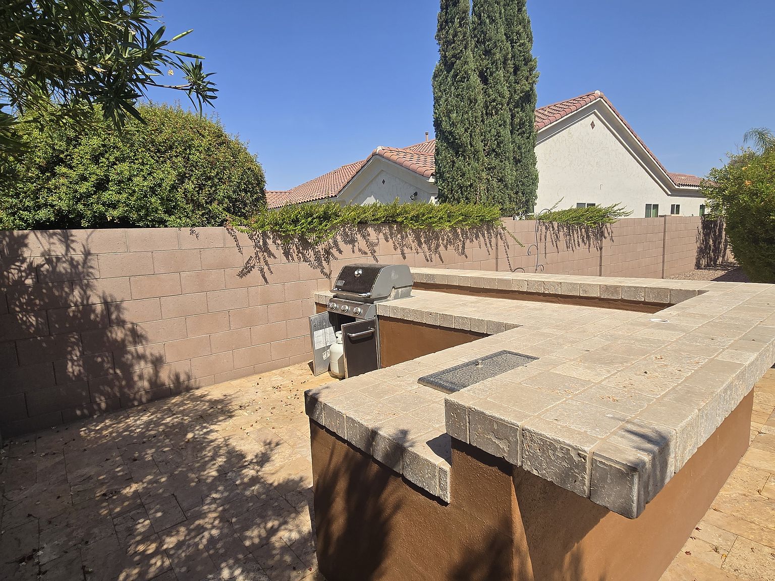 639 W Coconino Pl photo 3