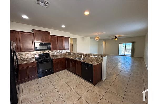 7116 S 78th Dr Phoenix, AZ 85339 photo 5