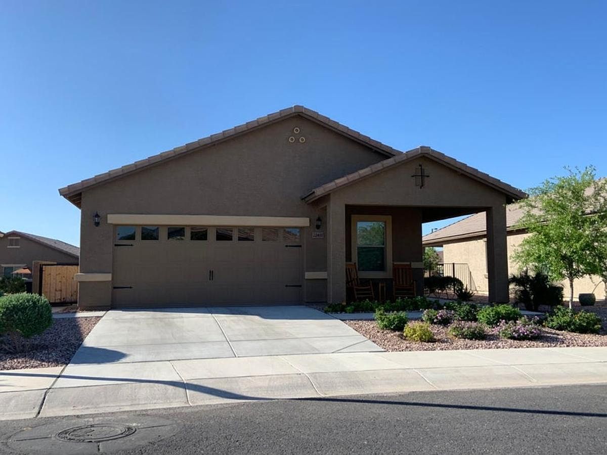 22407 W Morning Glory St Buckeye, AZ 85326 photo 3