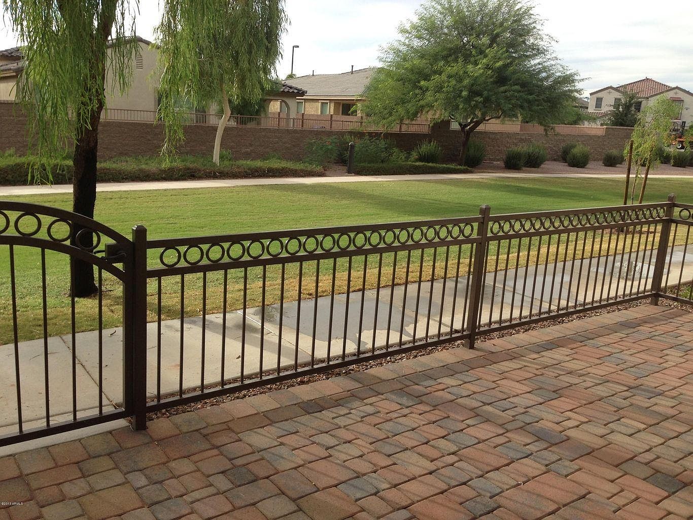 3694 S Winter Ln photo 2