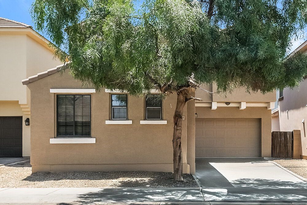 10317 W Monterosa Ave Phoenix, AZ 85037 photo 3