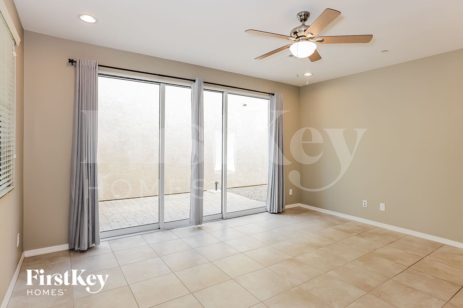 29079 N 124th Dr photo 3
