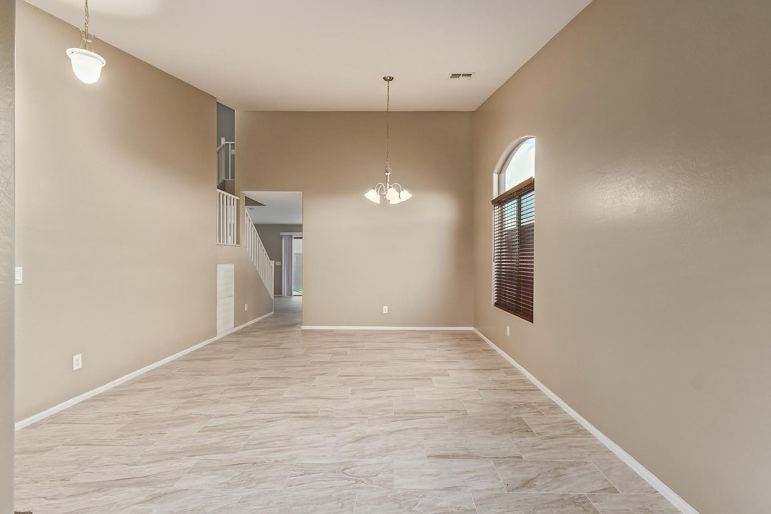12492 N 75th Dr photo 5