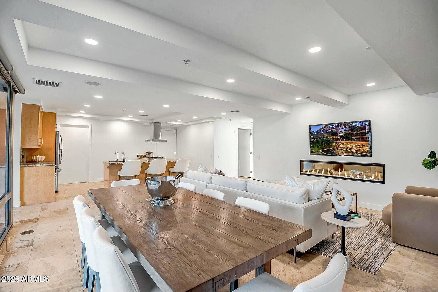 7121 E Rancho Vista Dr Scottsdale, AZ 85251 photo 4