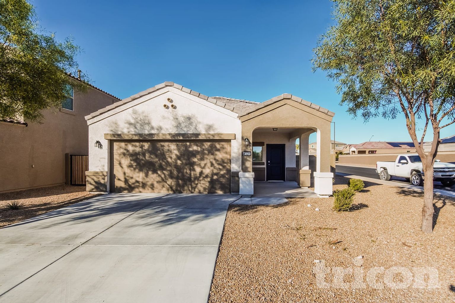 30900 W Picadilly Rd Buckeye, AZ 85396 photo 2