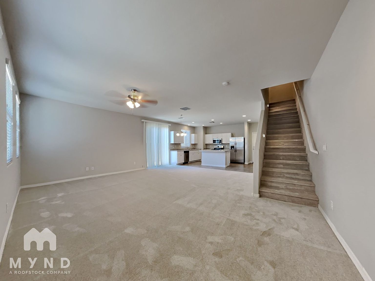 5420 W Albeniz Pl Phoenix, AZ 85043 photo 4