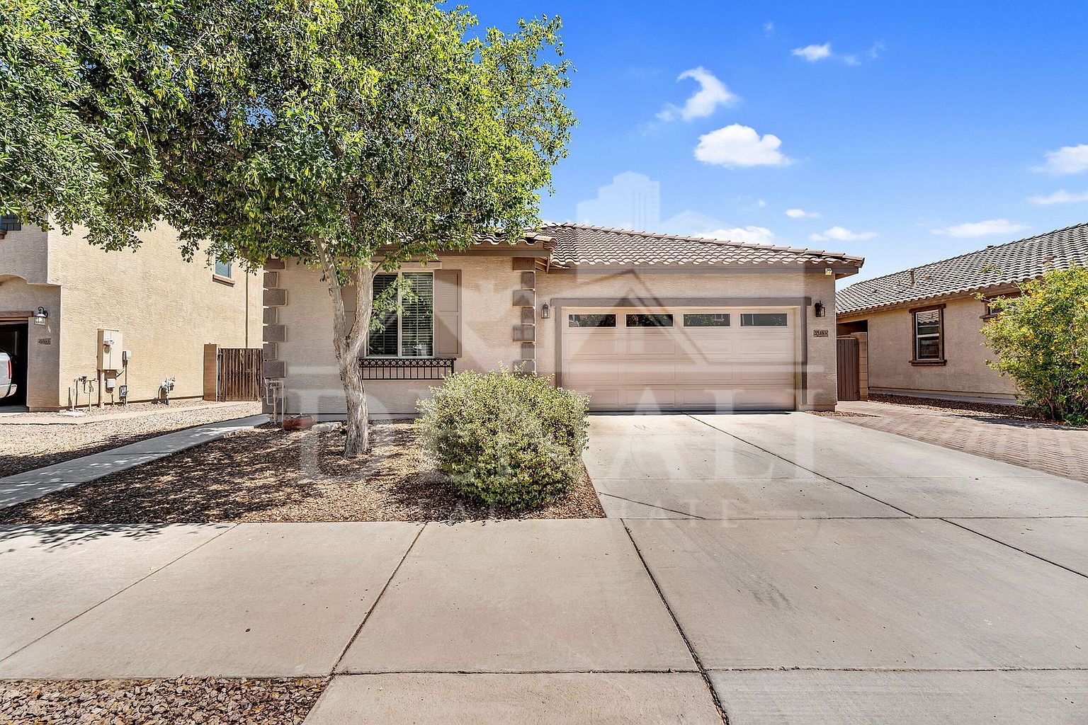 21145 E Via De Olivos Ct Queen Creek, AZ 85142 photo 2