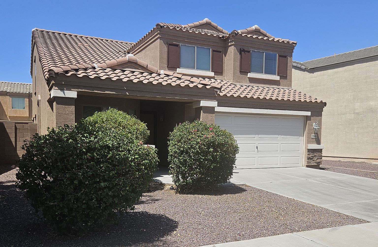 7564 W Charter Oak Rd photo 2