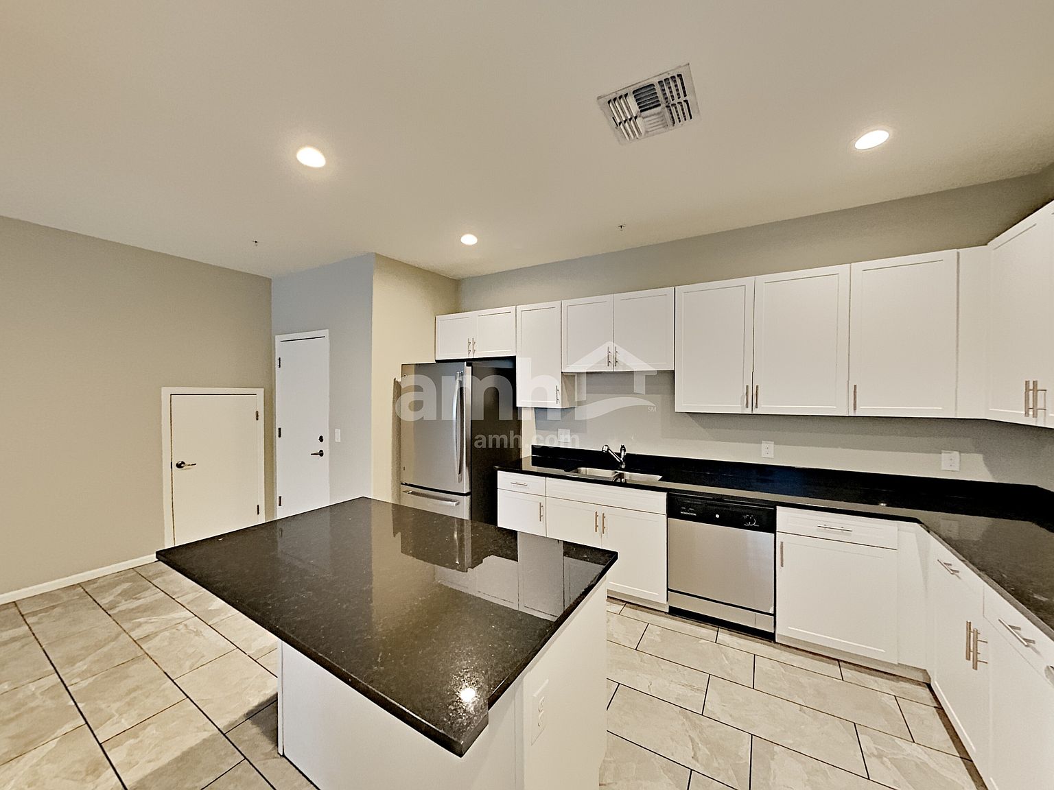 20734 W Stone Hill Rd photo 5