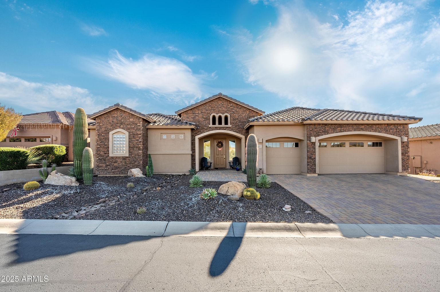 6237 E Bramble Berry Ln Cave Creek, AZ 85331 photo 2