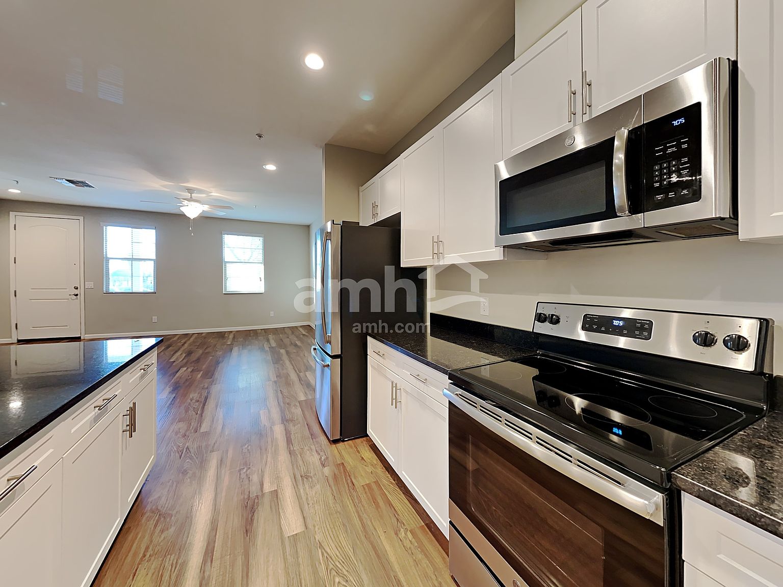 20789 W Thomas Rd photo 5