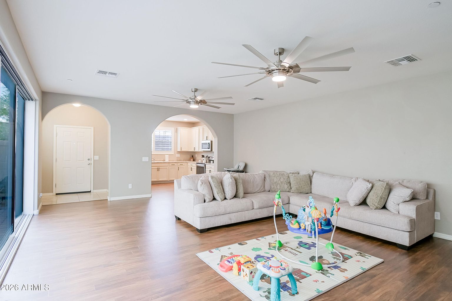 12460 W Hummingbird Terrace Peoria, AZ 85383 photo 4