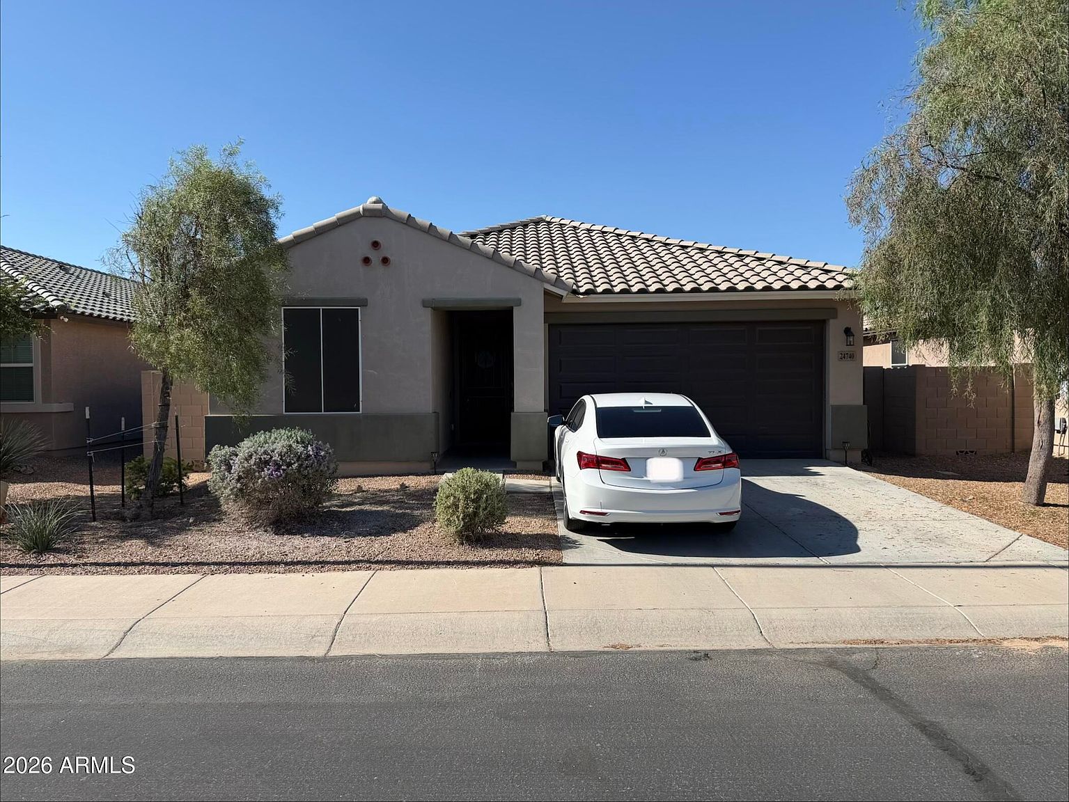 24740 W Jessica Ln Buckeye, AZ 85326 photo 2