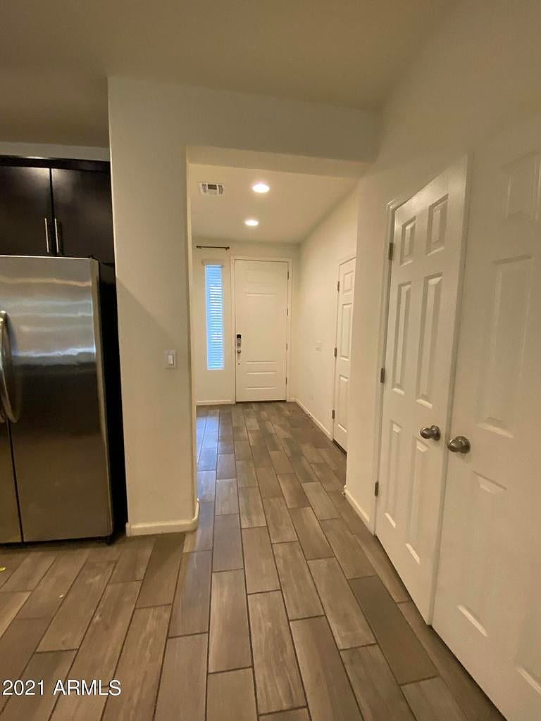 3549 E Apricot Ln photo 5