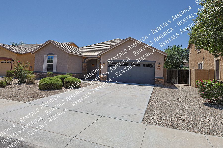 15611 W Westview Dr Goodyear, AZ 85395 photo 3