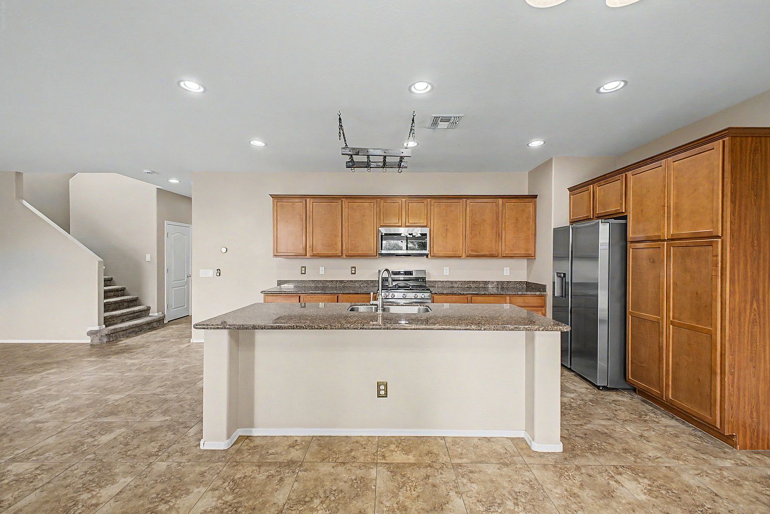 21242 E Pecan Ln photo 3