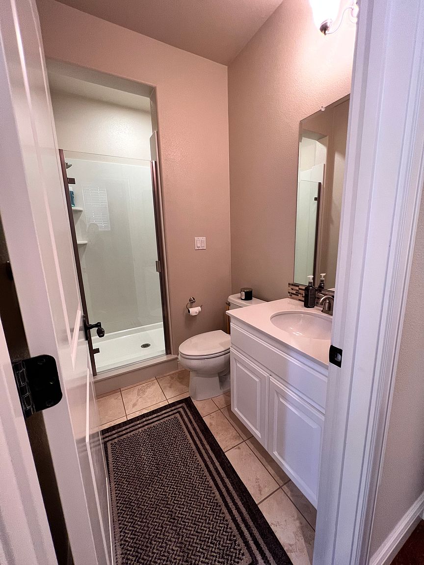 7658 Balmoral Way photo 4