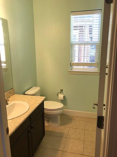 2913 Kobio Dr photo 5