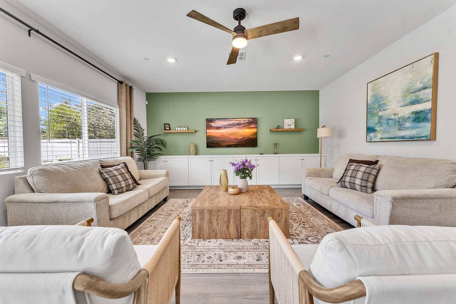 31097 Linden Flower Rd photo 2