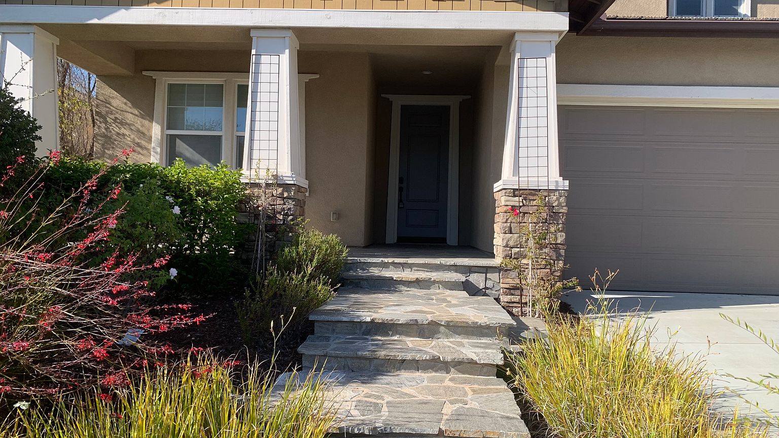 44324 Revana St photo 2