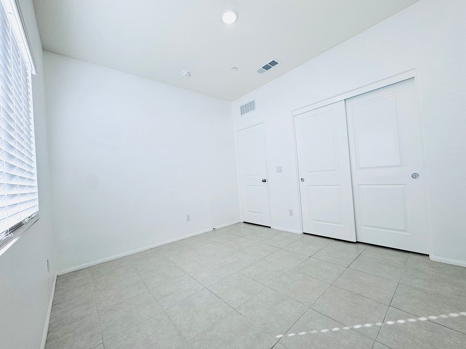28445 Desert Trumpet Rd photo 4