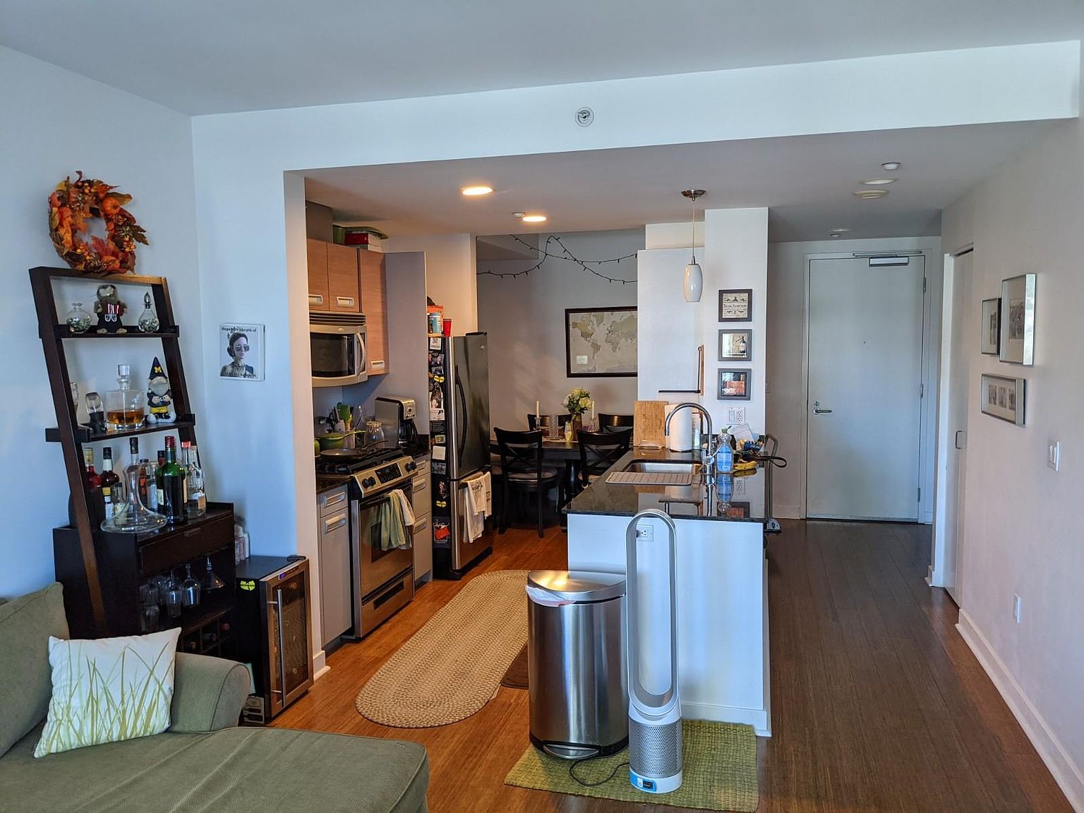 300 Berry St photo 4
