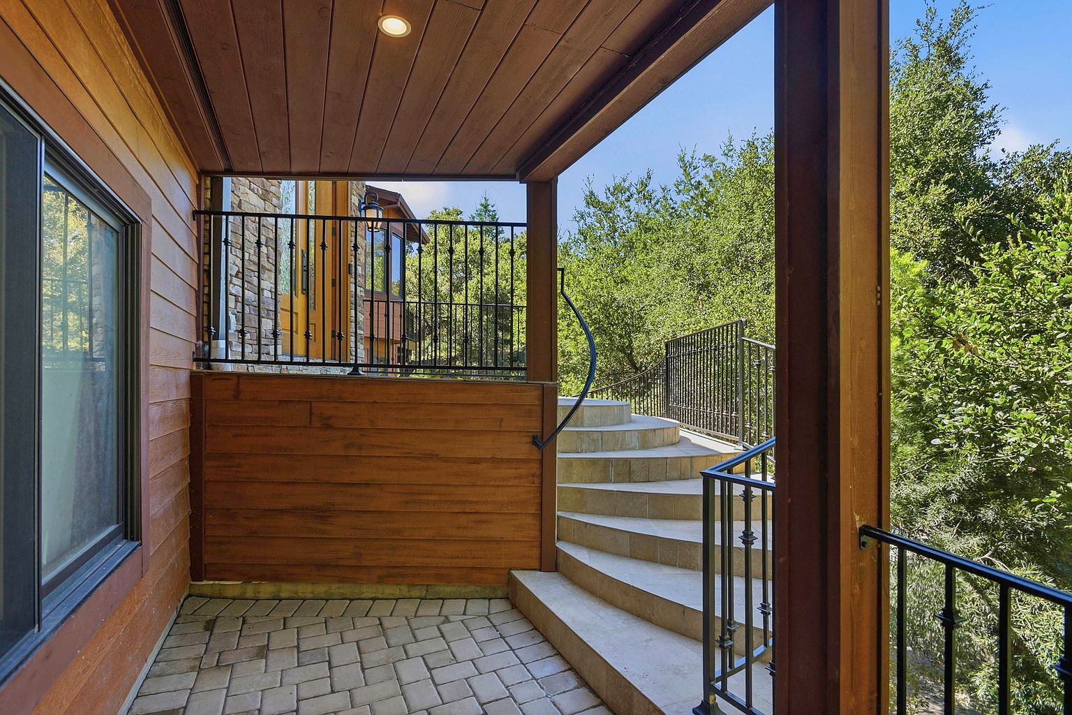 3911 Pepper Tree Ct Redwood City, CA 94061 photo 5