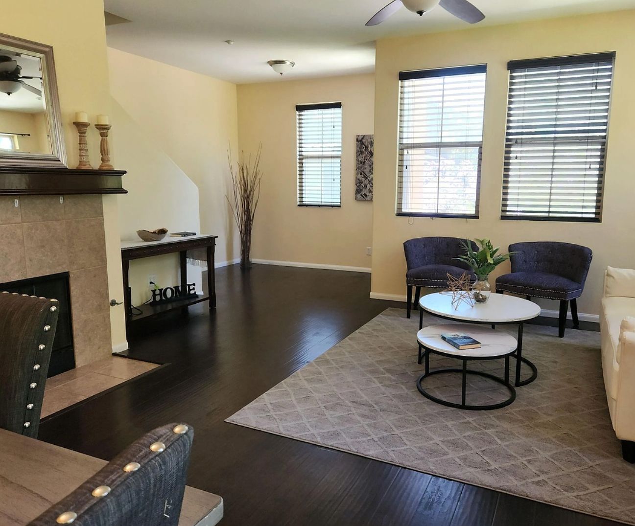 1823 Peach Ct photo 5