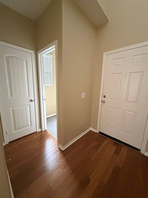 2610 Gretchen Way photo 2