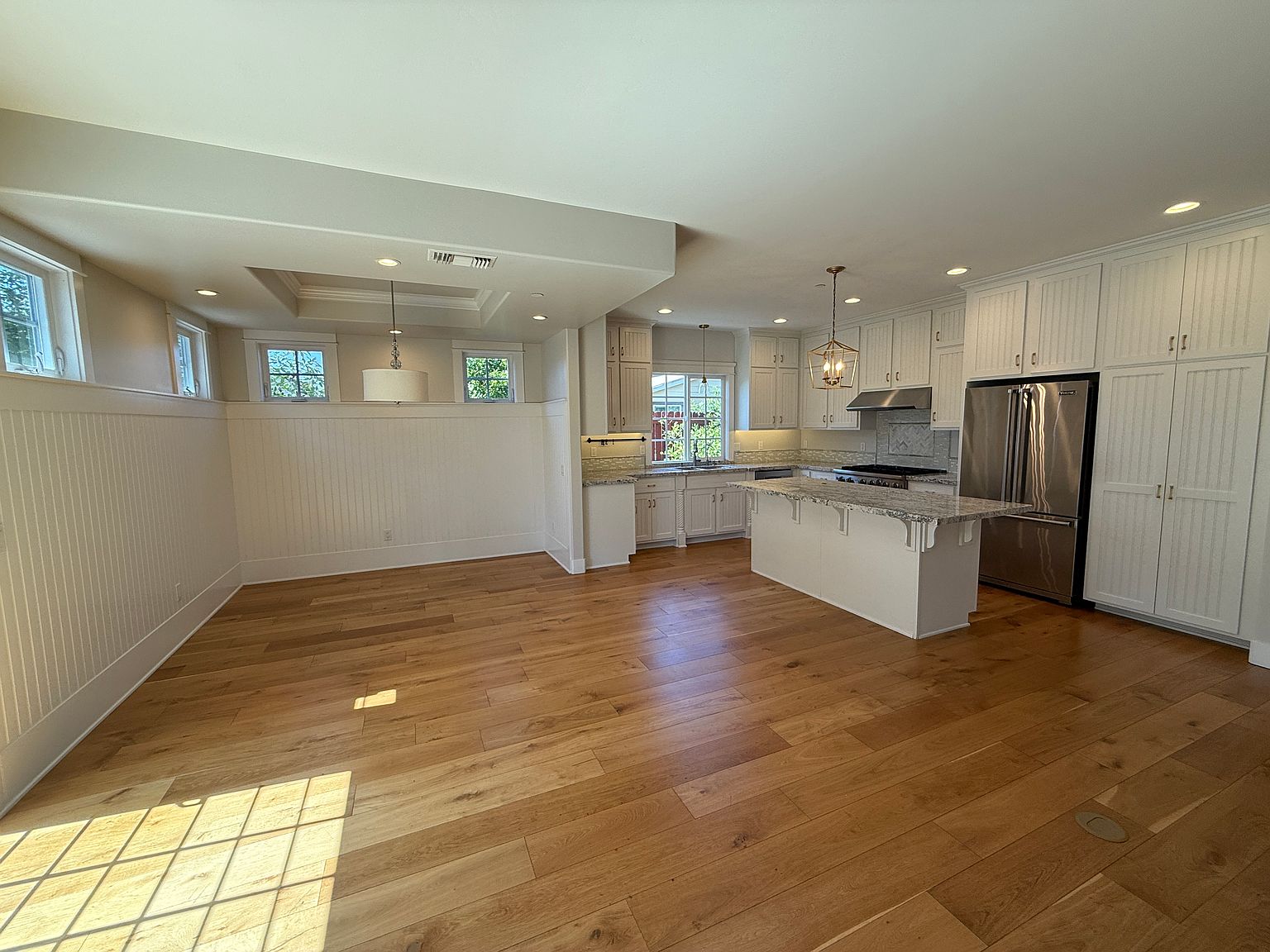 523 9th St photo 2