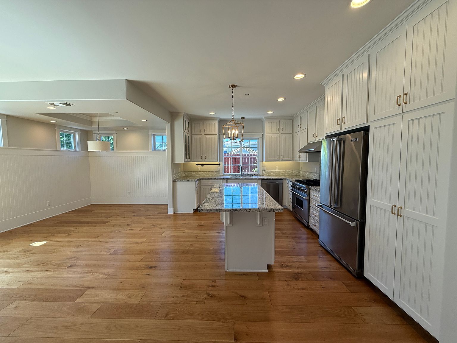 523 9th St photo 3