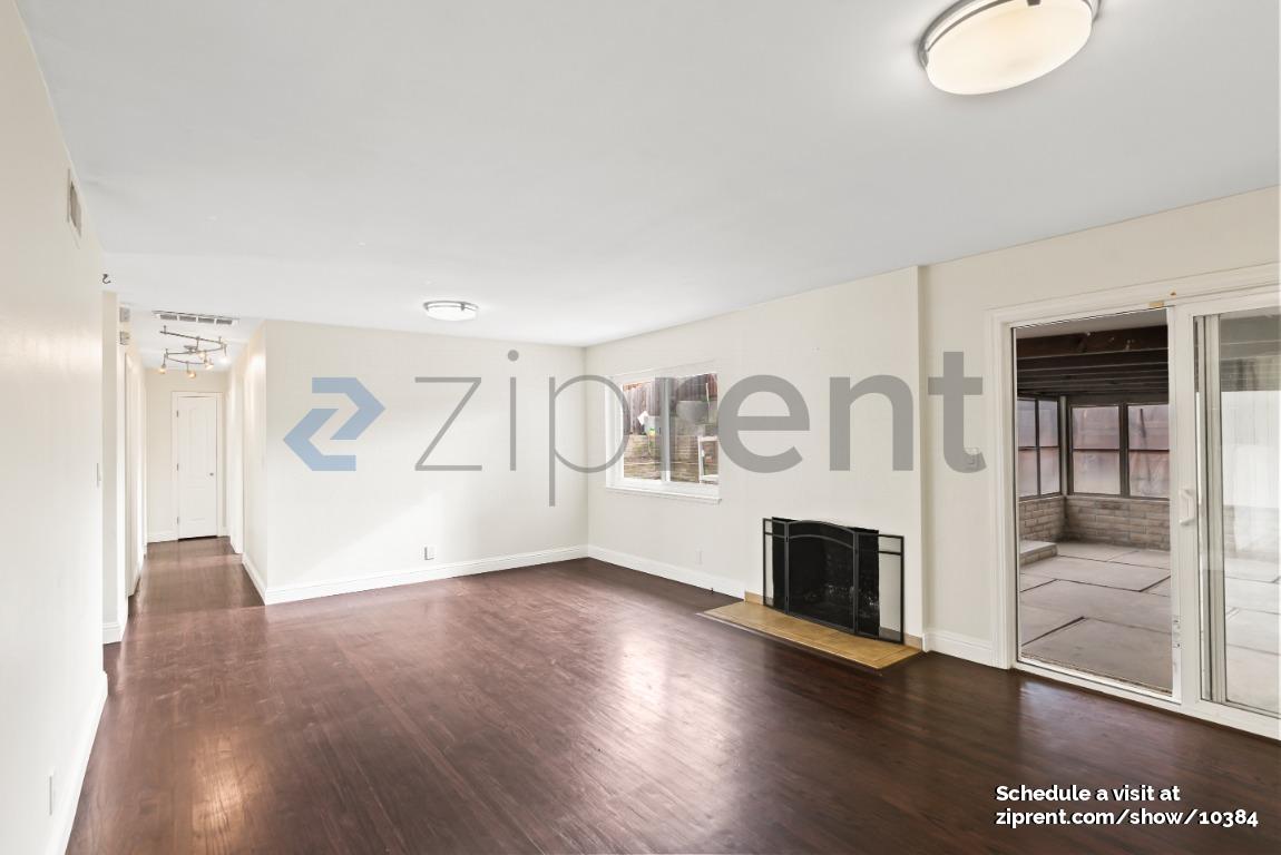 3078 Deseret Dr photo 4