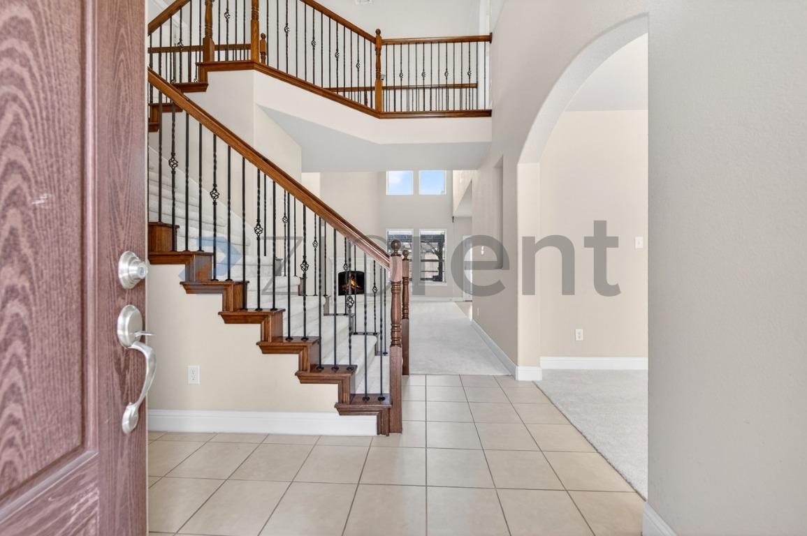 4104 Fordham St photo 3