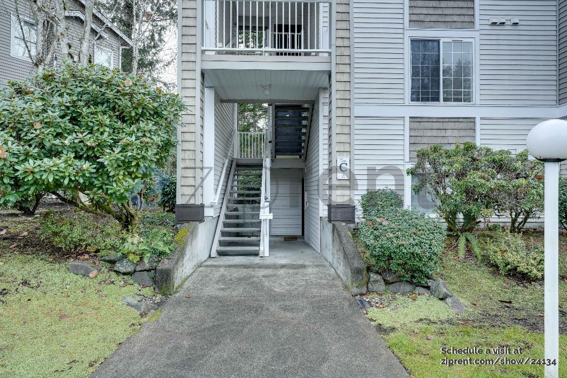 25235 SE Klahanie Blvd Issaquah, WA 98029 photo 3