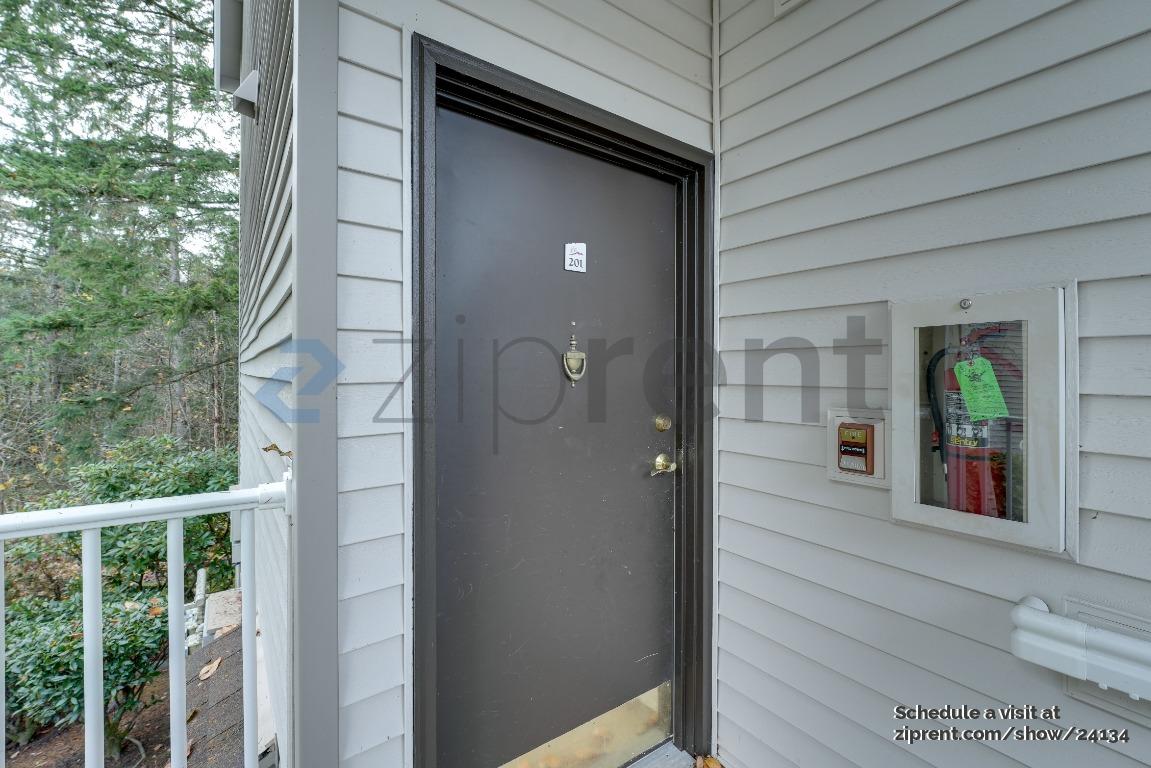 25235 SE Klahanie Blvd Issaquah, WA 98029 photo 5