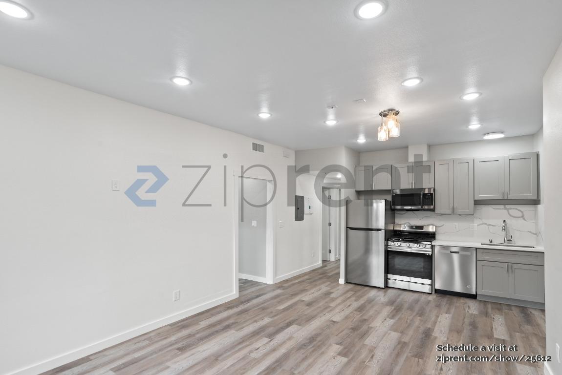 6022 Telegraph Avenue photo 5