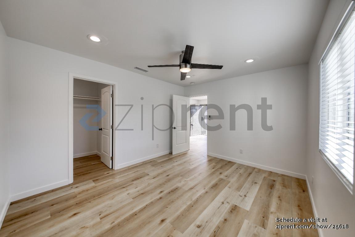 4403 Michigan Ave photo 5