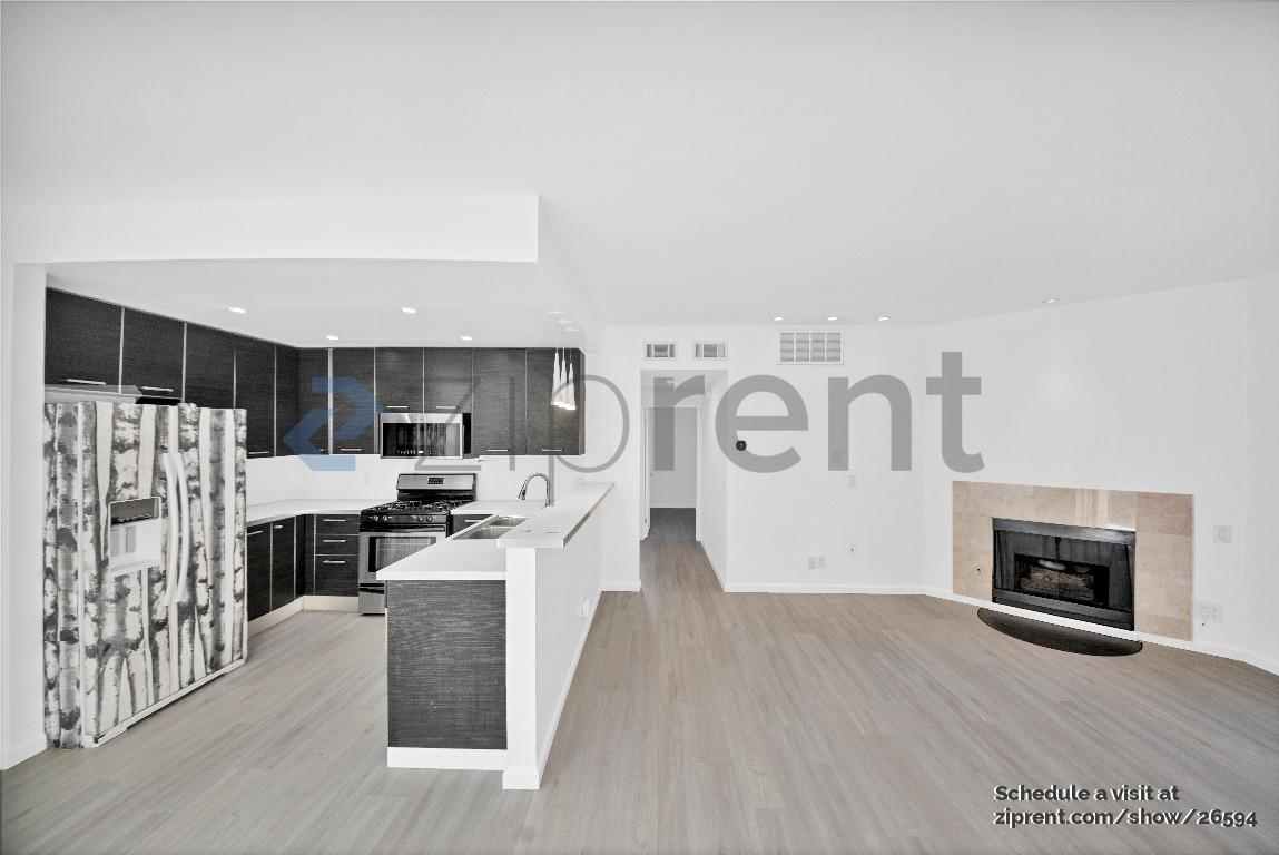 11733 Avon Way photo 5