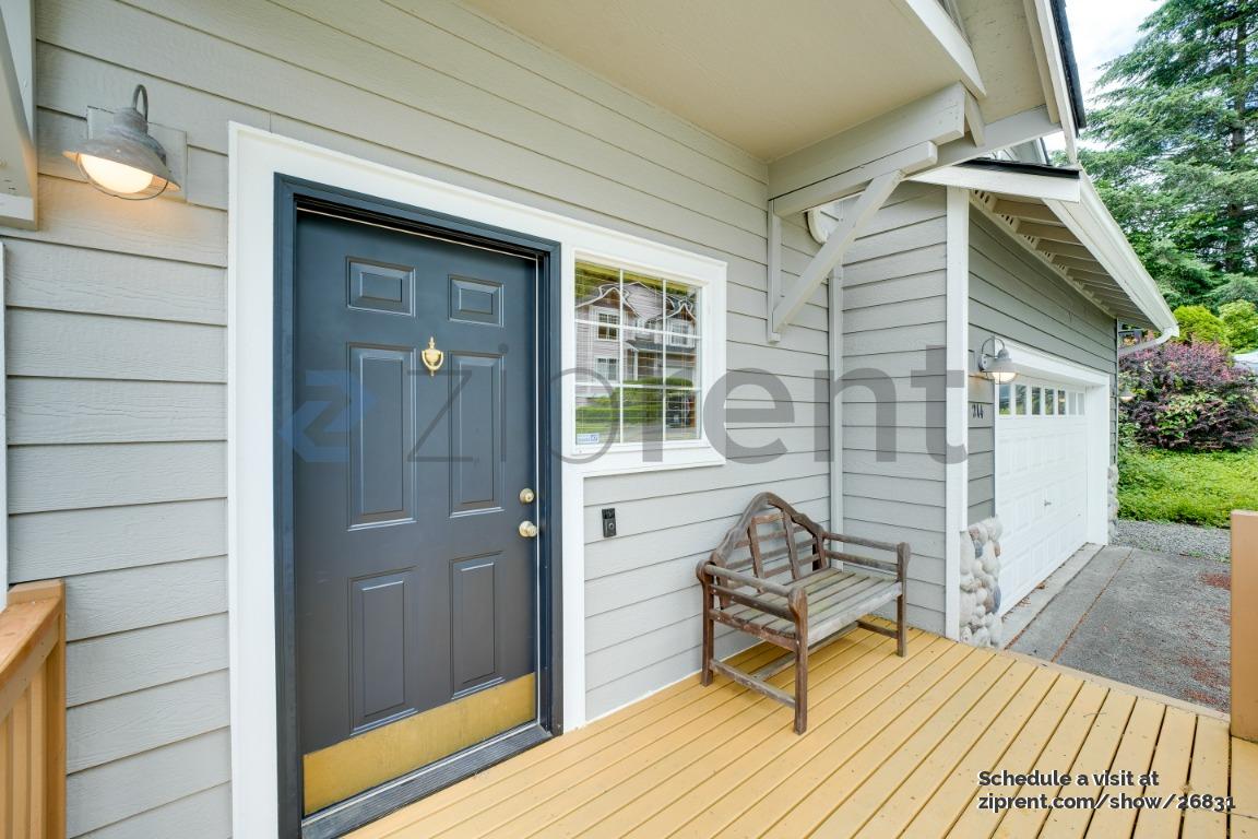 214 169th Street Southeast photo 3