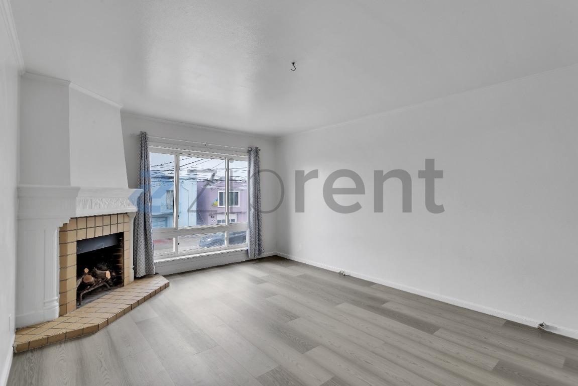 1714 44th Avenue photo 3