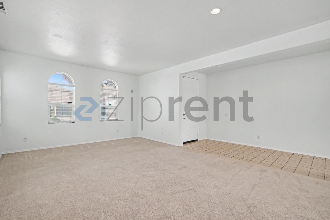 1854 Bankstown Way photo 4