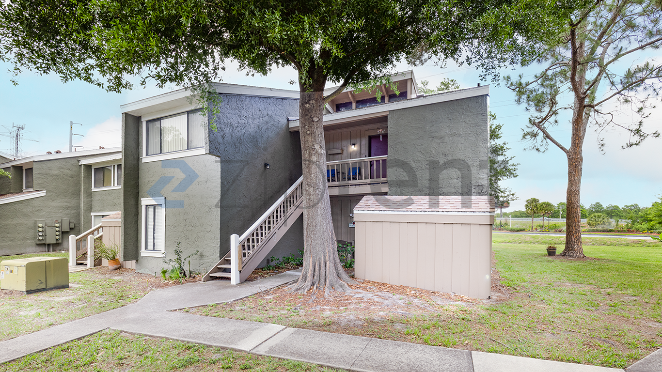 5755 peregrine ave photo 3