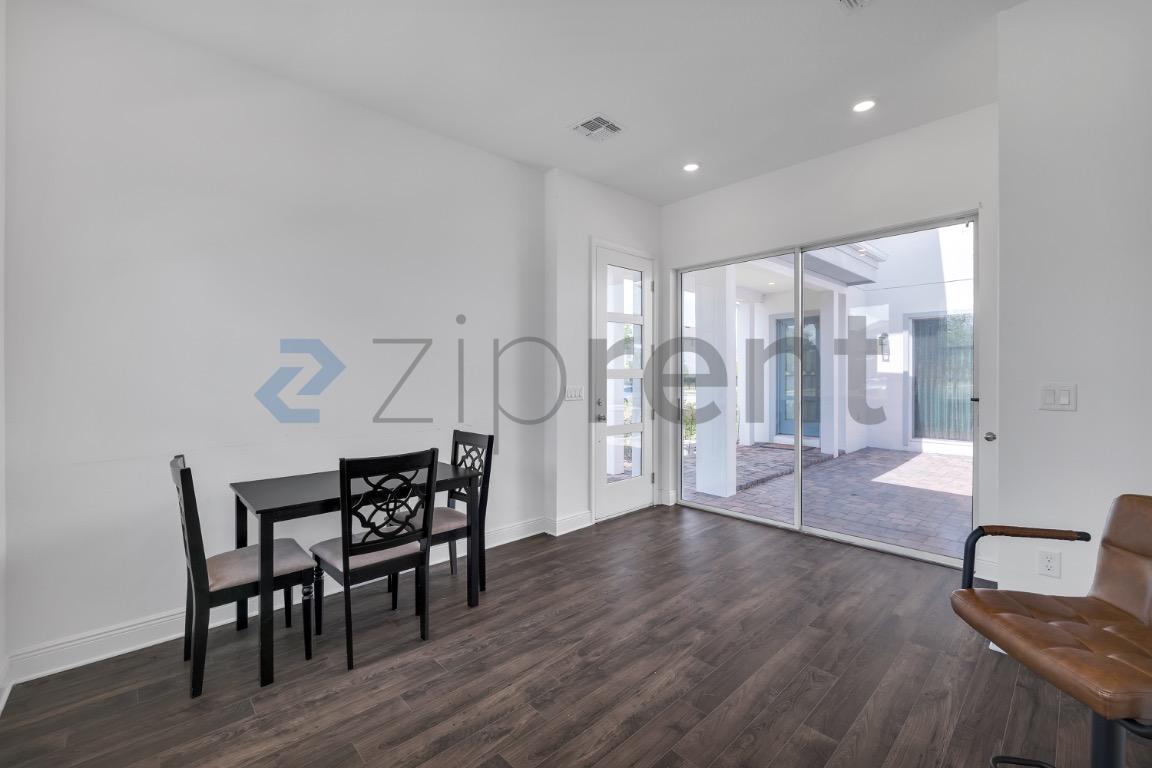 10382 marconi avenue photo 5