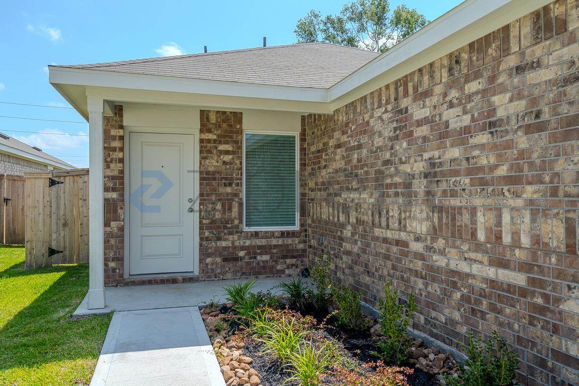 31416 Pratola Serra Circle photo 4