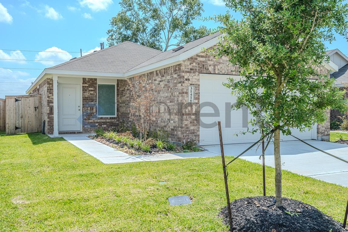 31416 Pratola Serra Circle photo 2